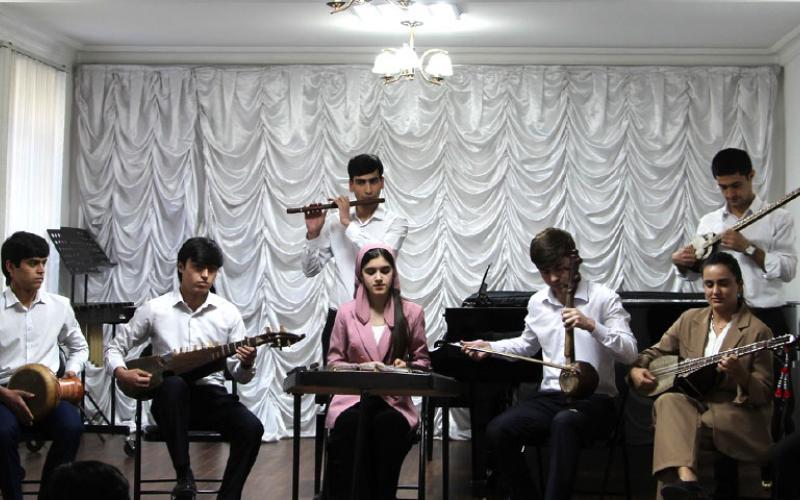 Консерти синфи