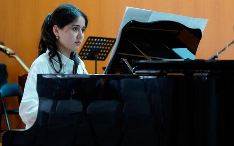 магистрантони шуъбаи композитсия
