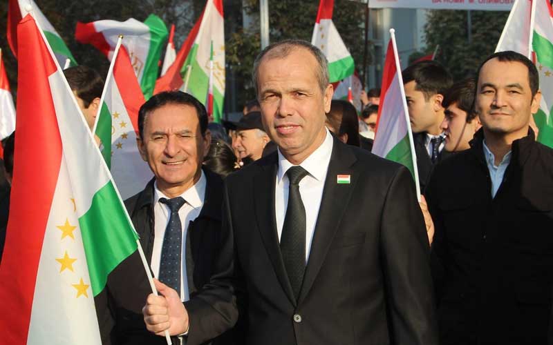 Давлатзода Баҳодур