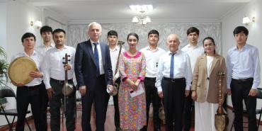 Консерти синфи