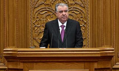 Пешвои миллат муҳтарам Эмомалӣ Раҳмонр