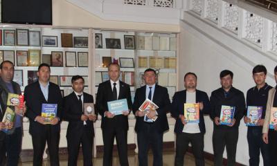 Намоиш ва фурӯши китоб