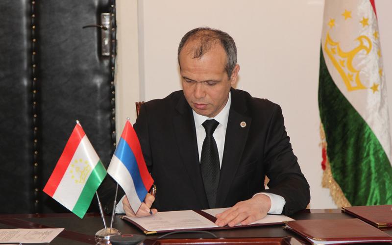 Давлатзода Б.Д