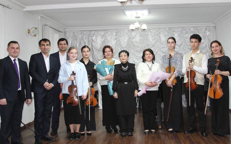 Консерти синфи