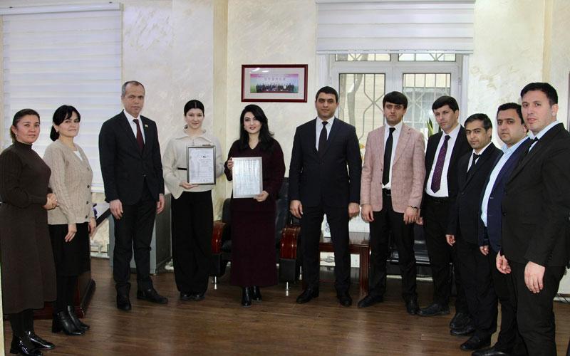 Қосимова Фирӯза,  Маликова Муаттар