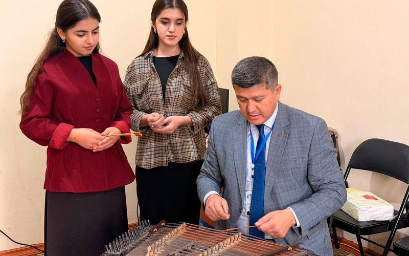 чангнавози Узбекистон