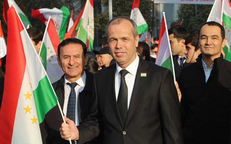 Давлатзода Баҳодур